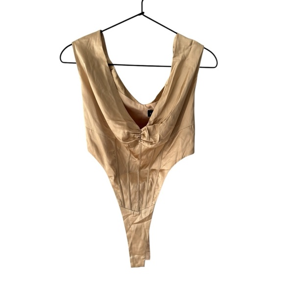 Retrofete Rozik Silk Off Shoulder Bodysuit Nude M - Picture 4 of 8